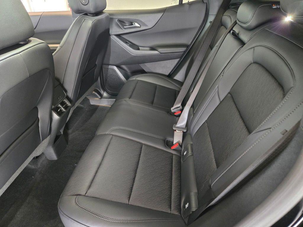 new 2027 Chevrolet Equinox car, priced at $32,337