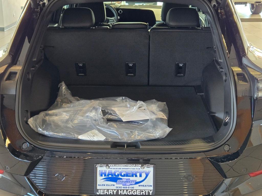 new 2026 Chevrolet Equinox EV car, priced at $39,395