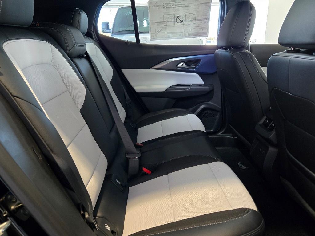 new 2026 Chevrolet Equinox EV car, priced at $39,395