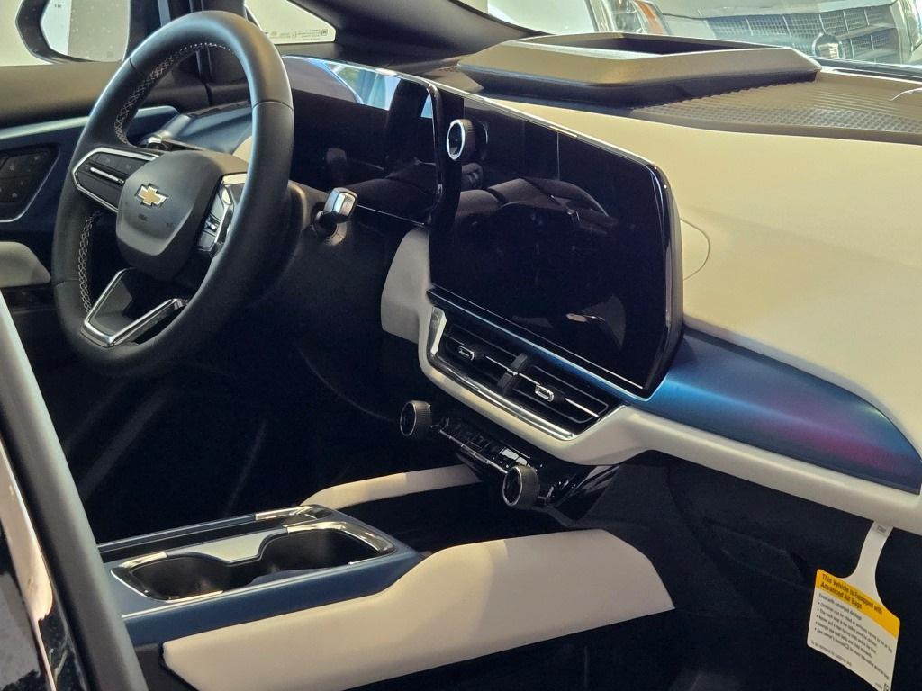 new 2026 Chevrolet Equinox EV car, priced at $39,395