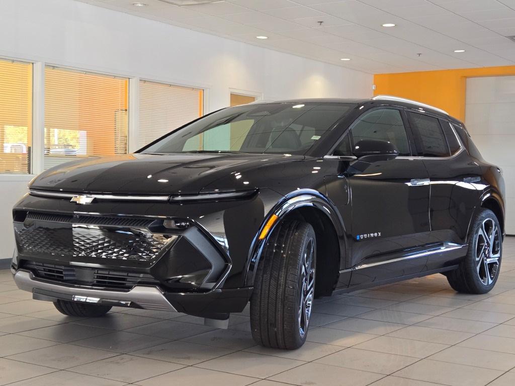 new 2026 Chevrolet Equinox EV car, priced at $39,395