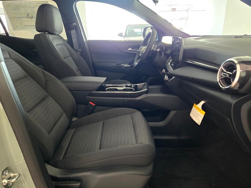 new 2026 Chevrolet Equinox car, priced at $29,720