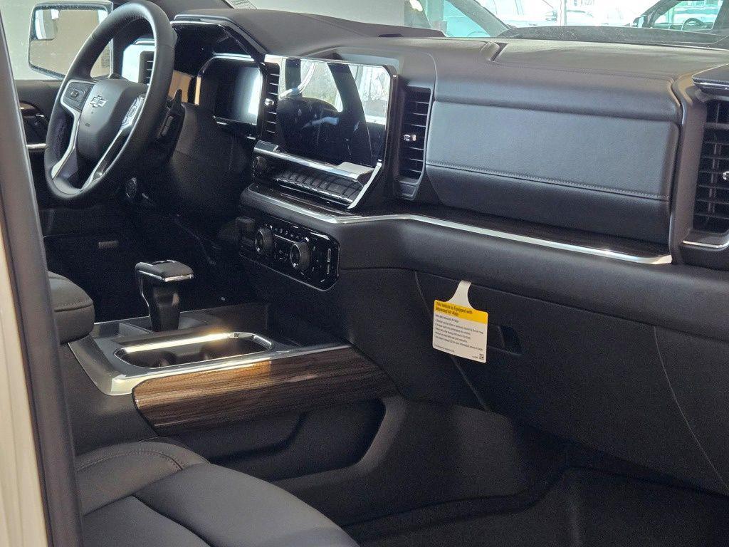 new 2026 Chevrolet Silverado 1500 car, priced at $70,220