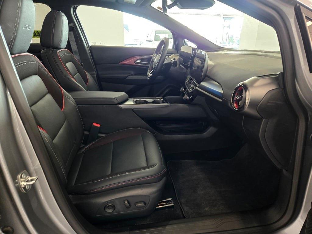 used 2024 Chevrolet Equinox EV car, priced at $28,399