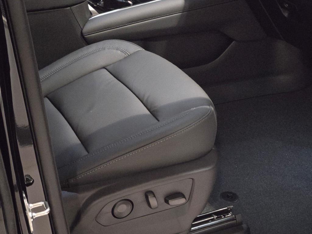 new 2026 Chevrolet Tahoe car, priced at $72,999