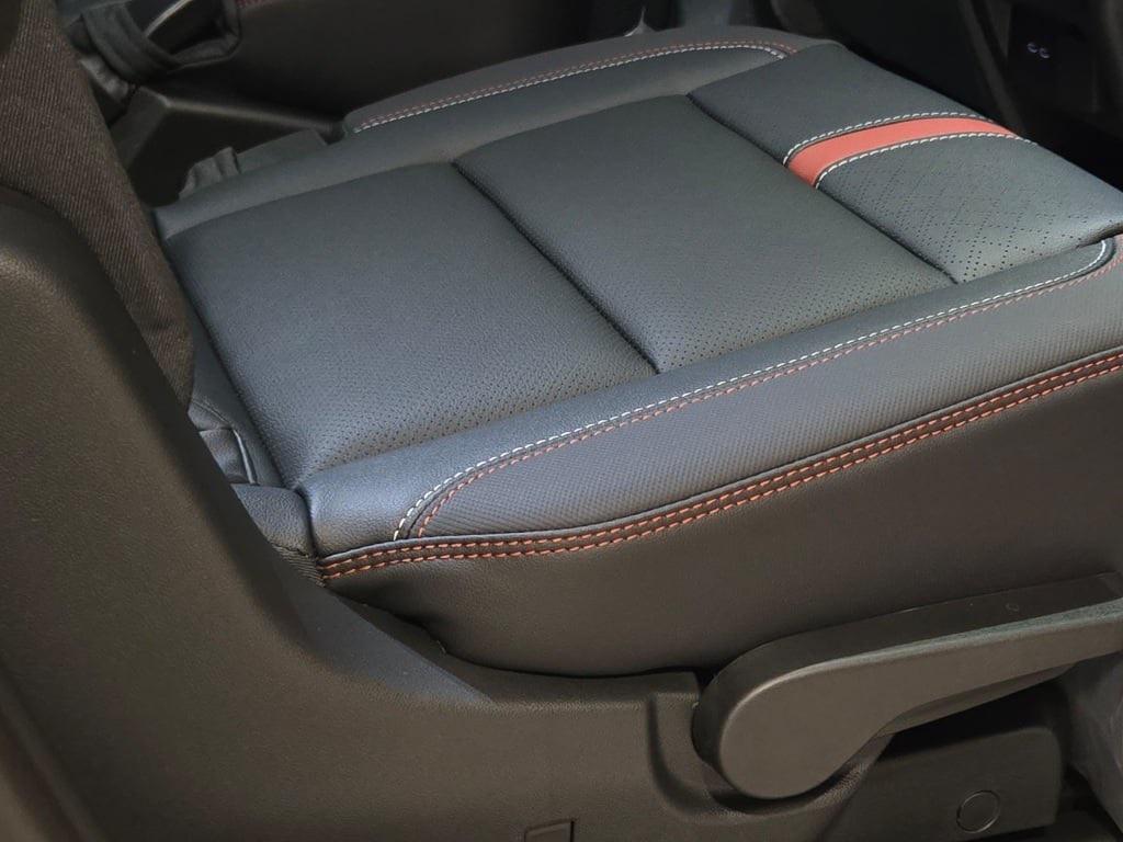 new 2026 Chevrolet Traverse car, priced at $58,920