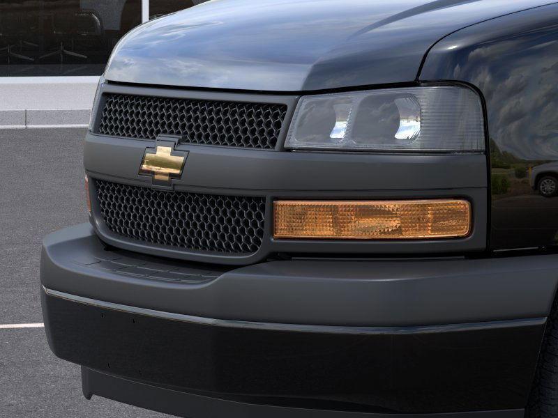 new 2025 Chevrolet Express 2500 car