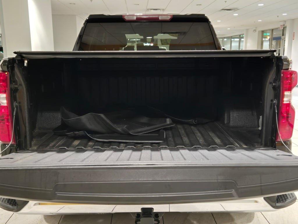 used 2022 Chevrolet Silverado 1500 car, priced at $31,595