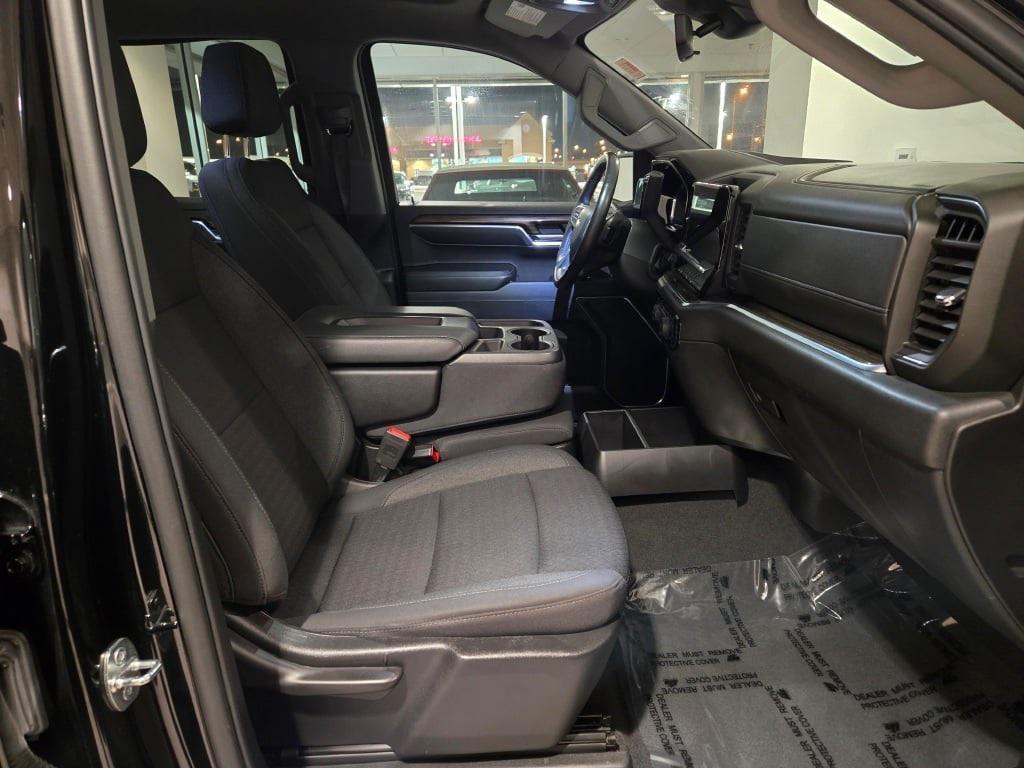 used 2022 Chevrolet Silverado 1500 car, priced at $31,595