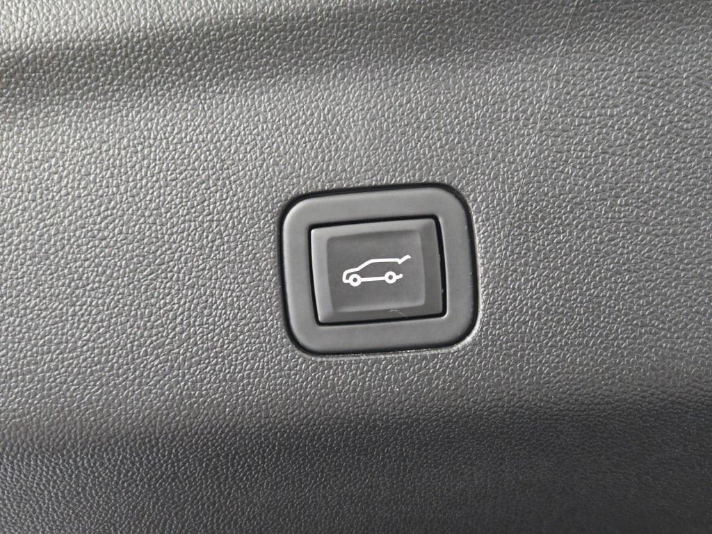 used 2024 Chevrolet Tahoe car, priced at $68,495