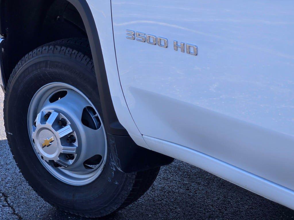new 2026 Chevrolet Silverado 3500 car, priced at $74,284