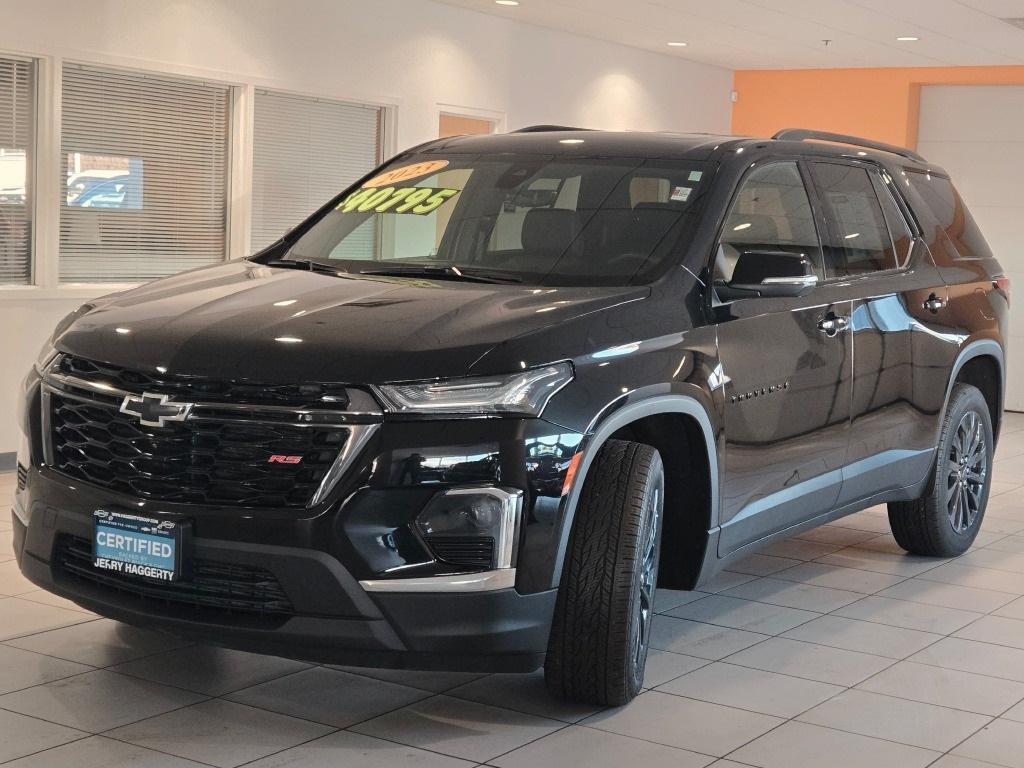 used 2023 Chevrolet Traverse car, priced at $40,395