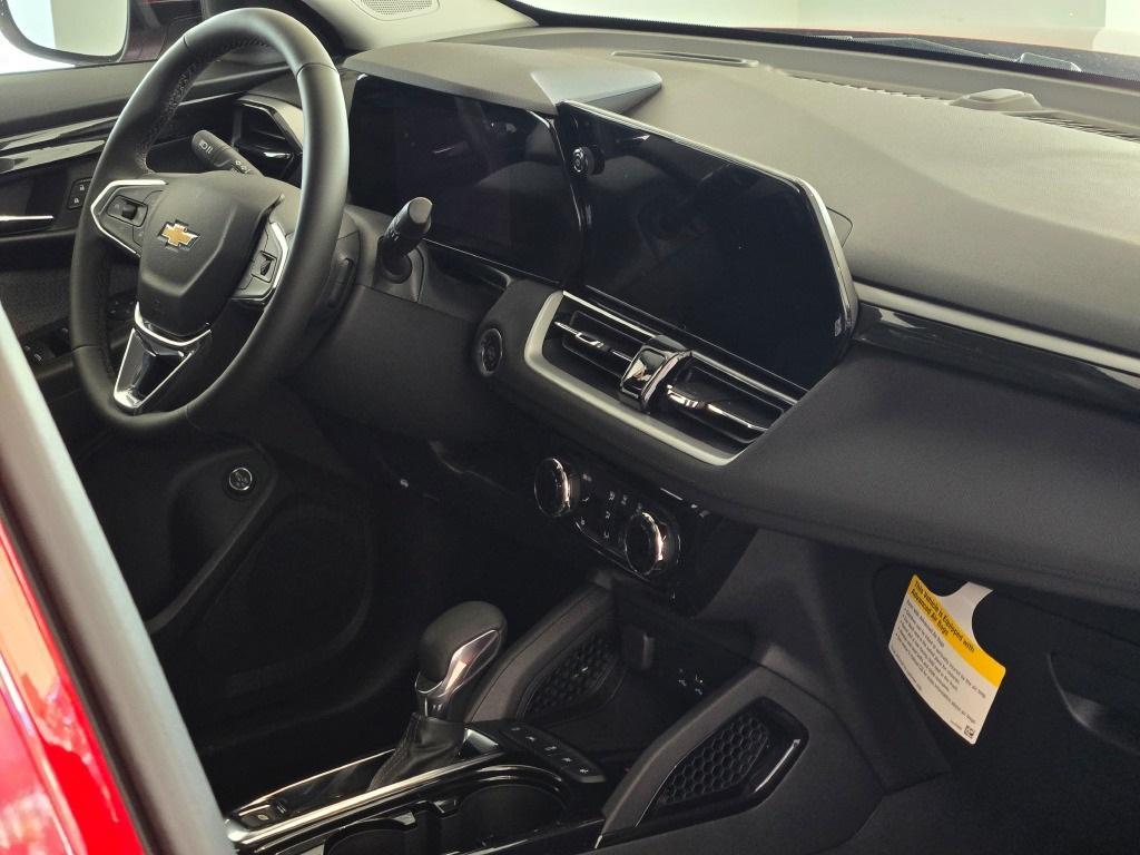 new 2026 Chevrolet TrailBlazer car, priced at $29,310