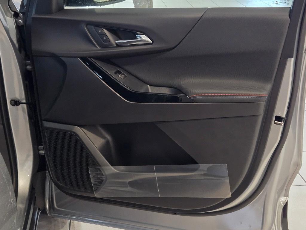 new 2026 Chevrolet Equinox car, priced at $38,950