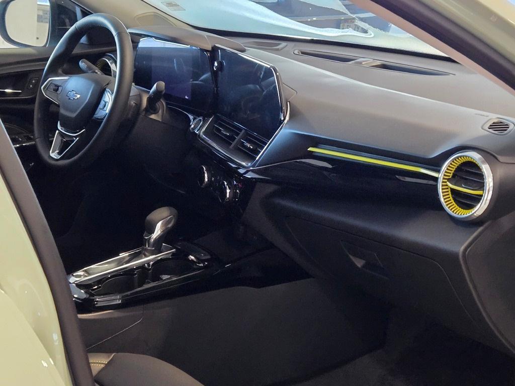 new 2026 Chevrolet Trax car, priced at $26,190