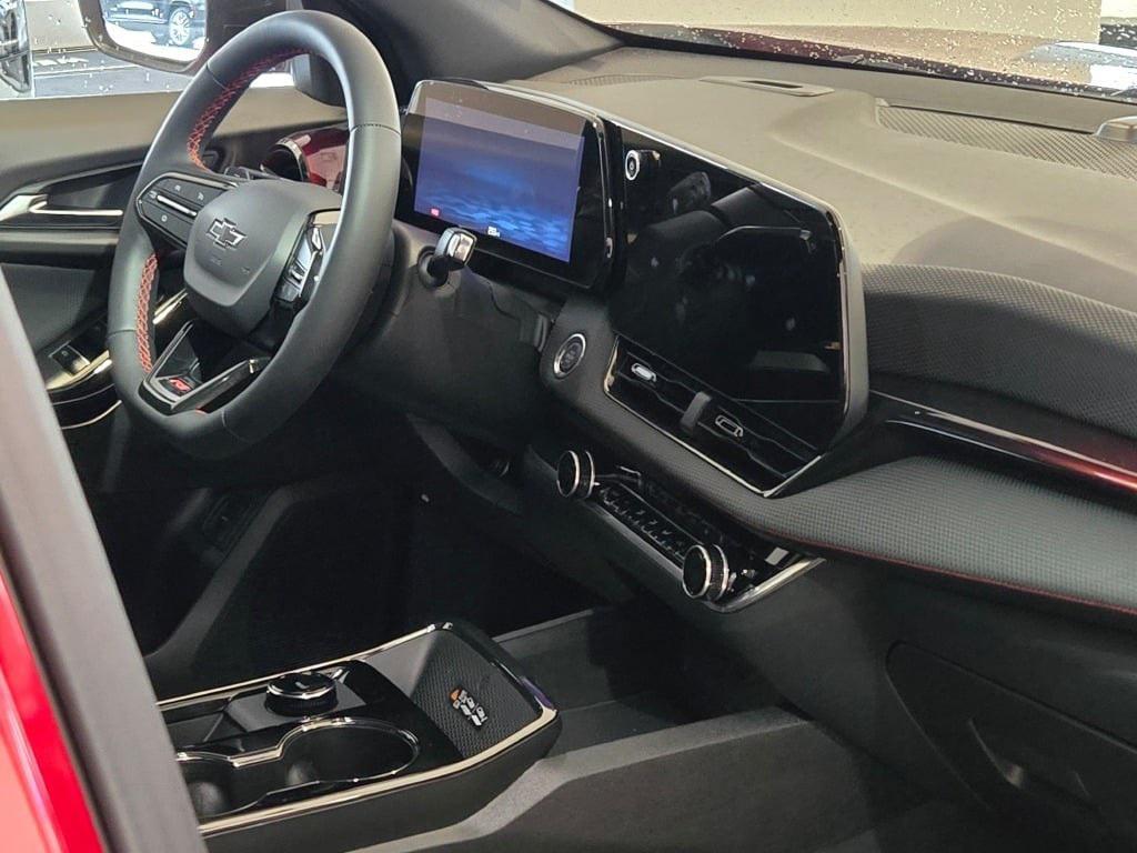 new 2026 Chevrolet Equinox car, priced at $38,760