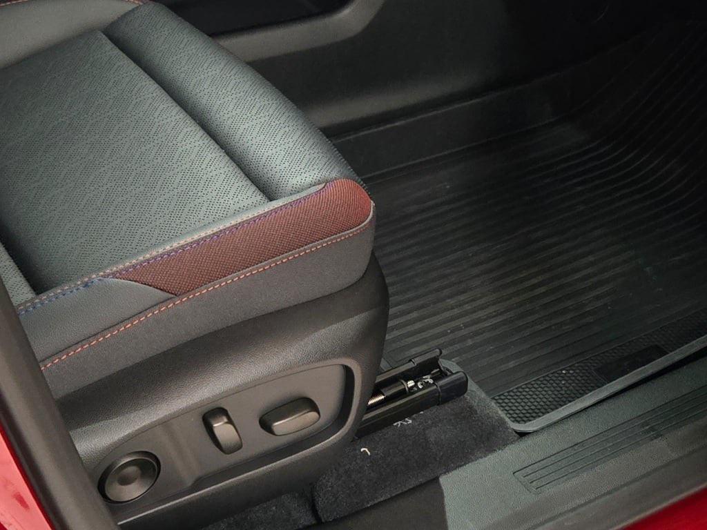 new 2026 Chevrolet Equinox car, priced at $38,760