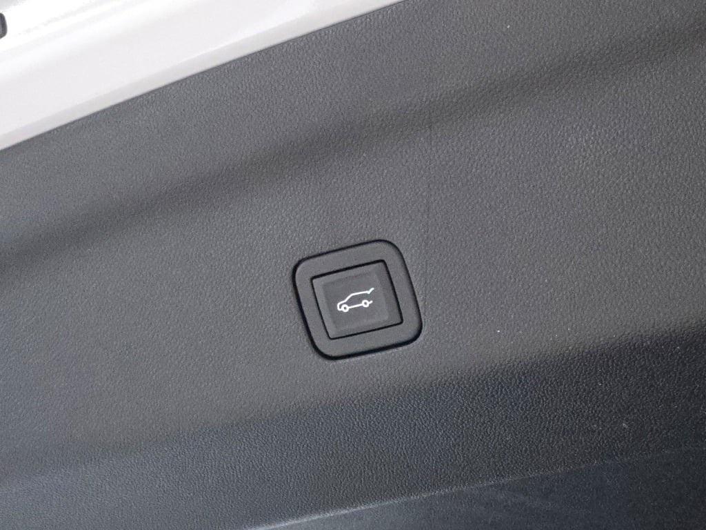 new 2026 Chevrolet Tahoe car, priced at $92,470