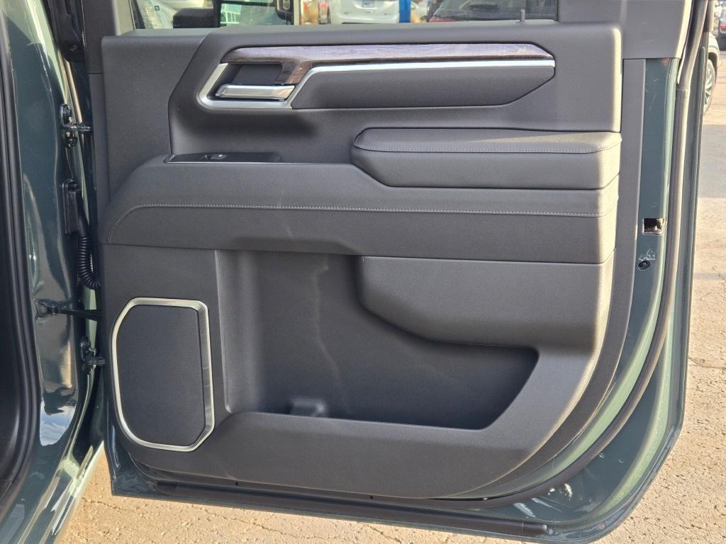 new 2026 Chevrolet Silverado 2500 car, priced at $72,930