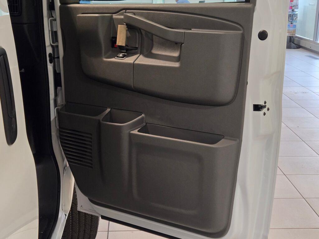 new 2025 Chevrolet Express 2500 car, priced at $50,778