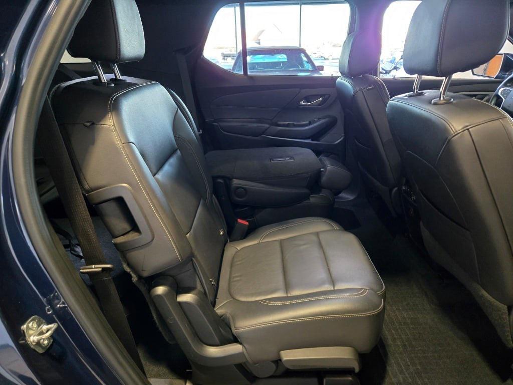 used 2023 Chevrolet Traverse car, priced at $32,995