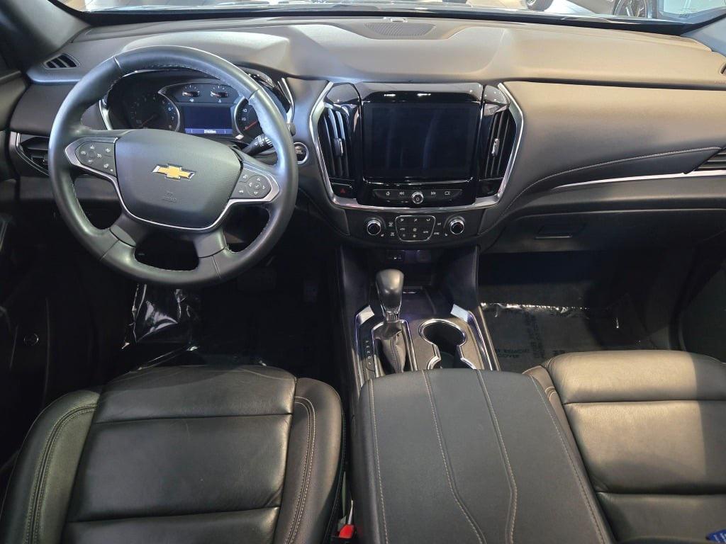used 2023 Chevrolet Traverse car, priced at $32,995