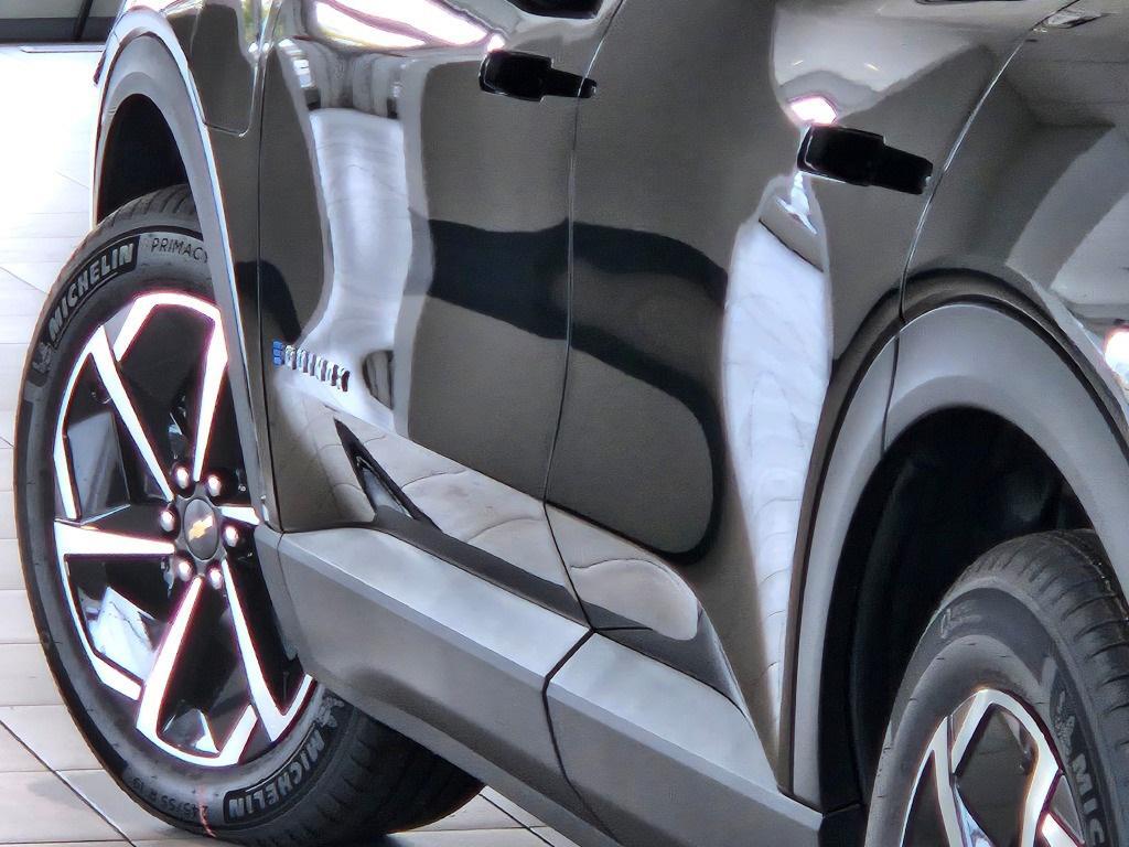 new 2026 Chevrolet Equinox EV car, priced at $33,495