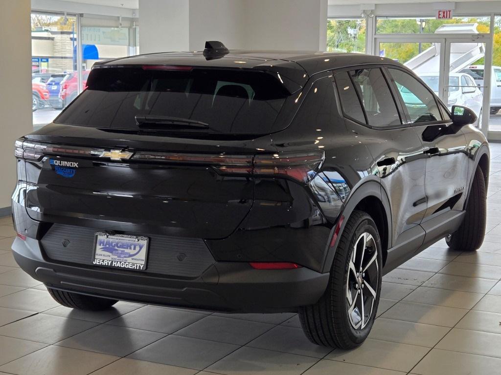 new 2026 Chevrolet Equinox EV car, priced at $33,495