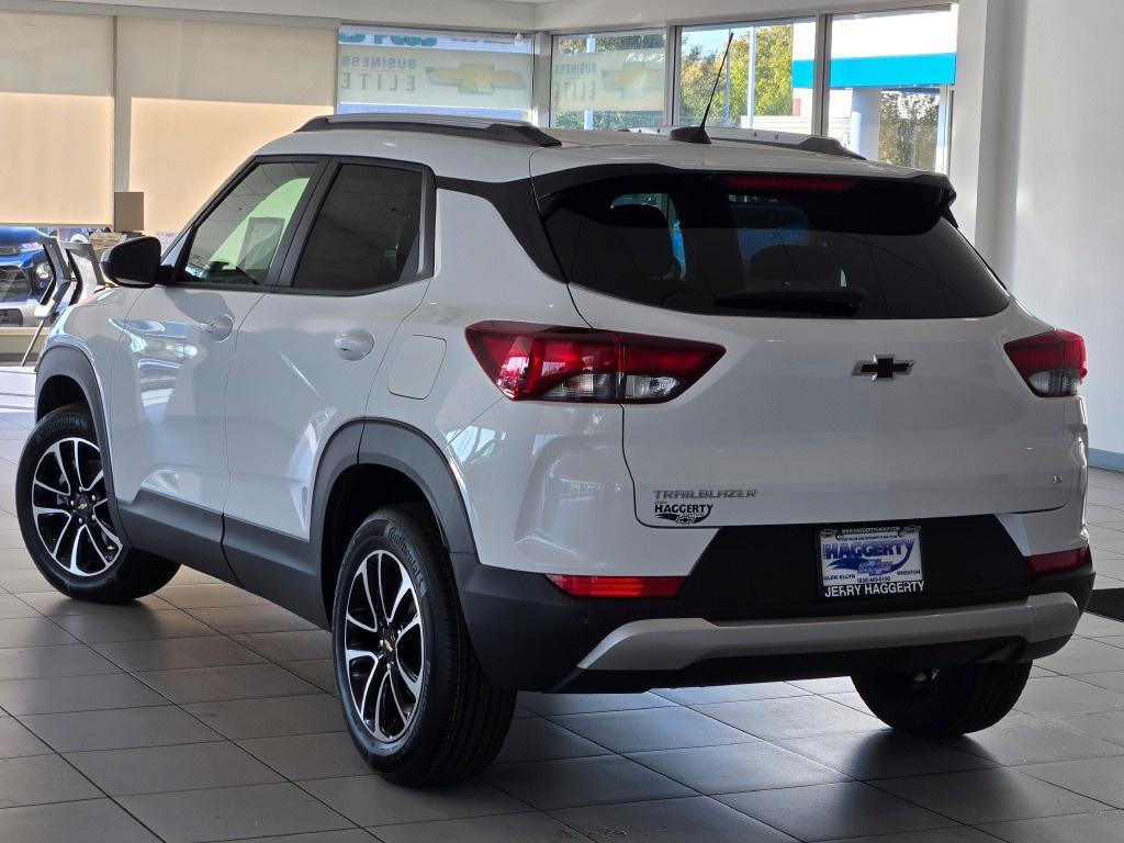 new 2026 Chevrolet TrailBlazer car, priced at $29,310