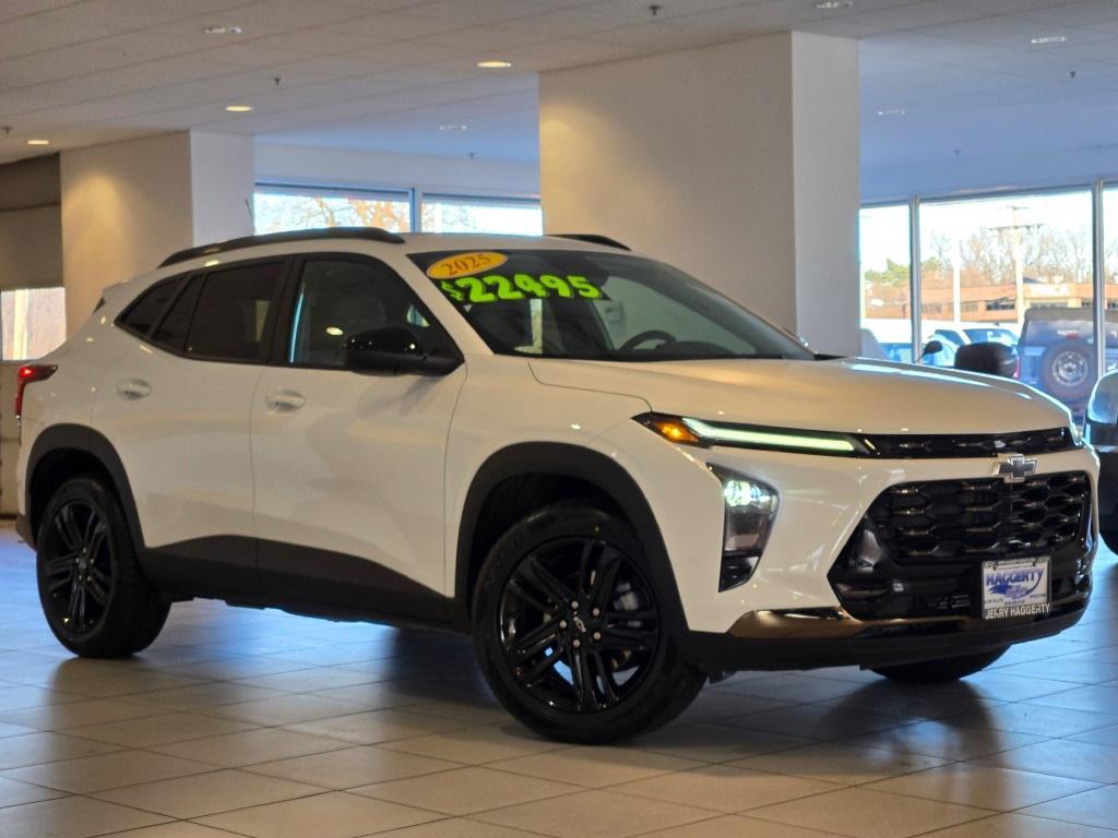 used 2025 Chevrolet Trax car, priced at $22,495