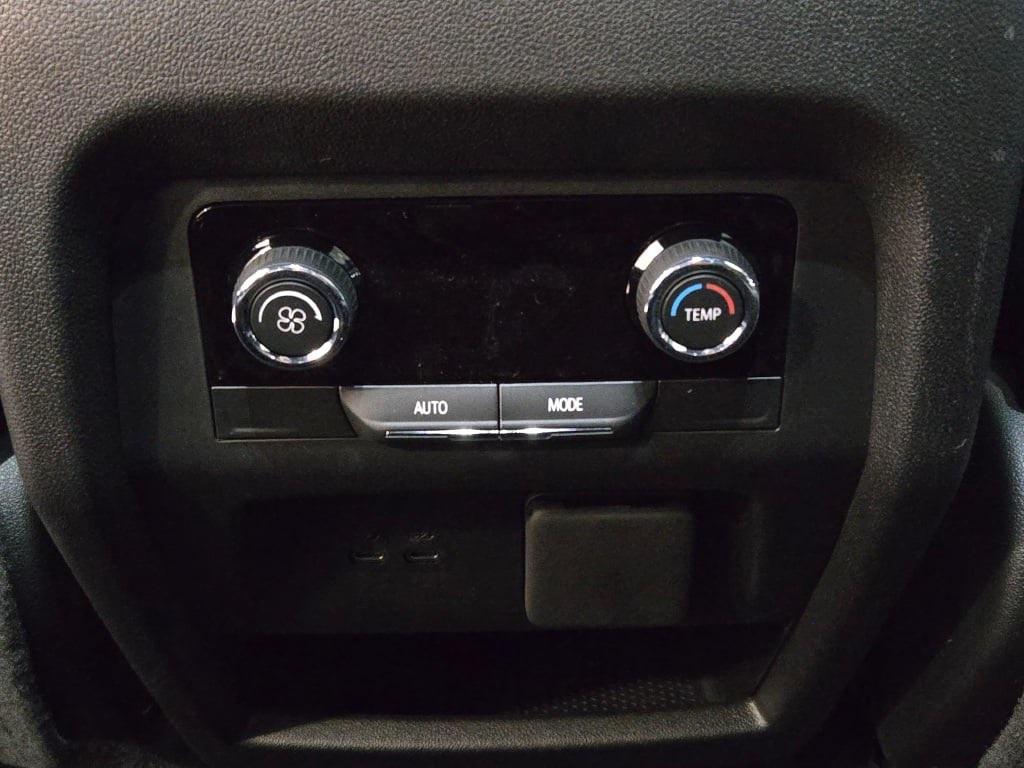 new 2026 Chevrolet Traverse car, priced at $49,020