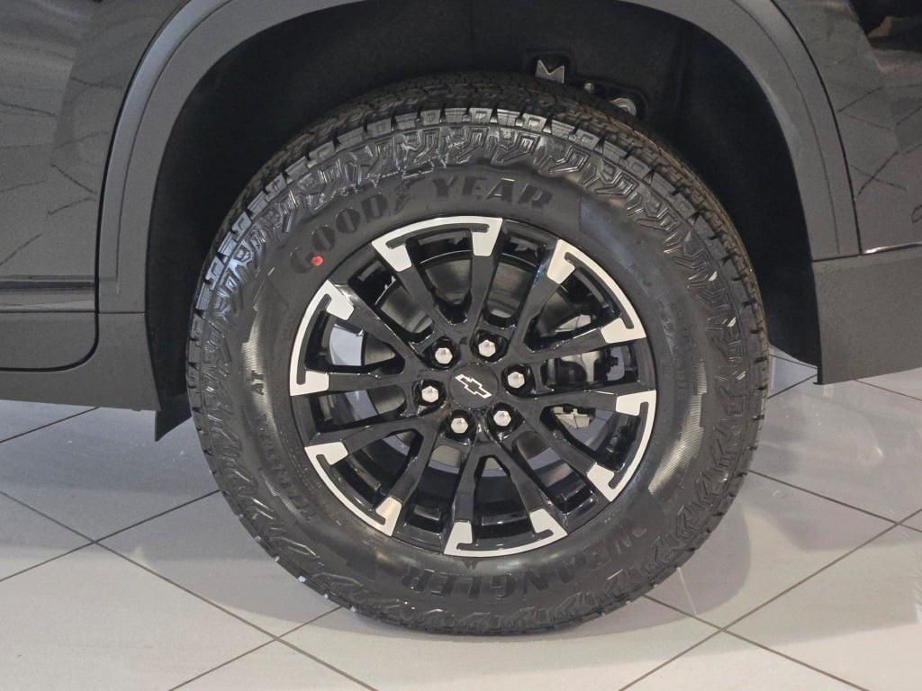 new 2026 Chevrolet Traverse car, priced at $49,020