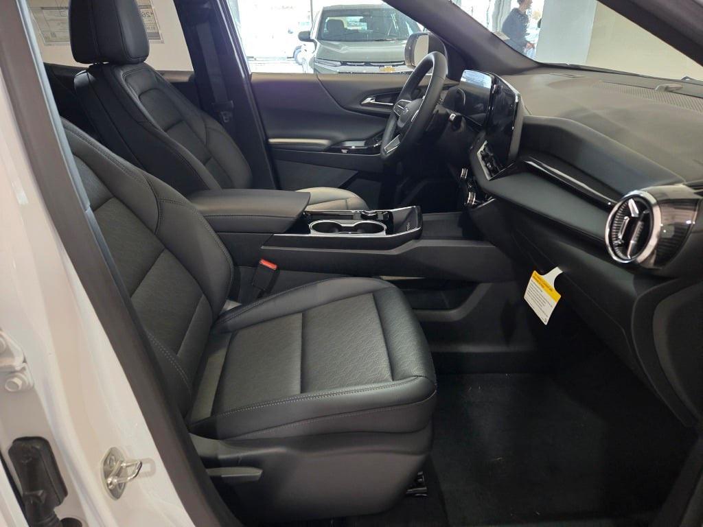 new 2026 Chevrolet Equinox car, priced at $35,780