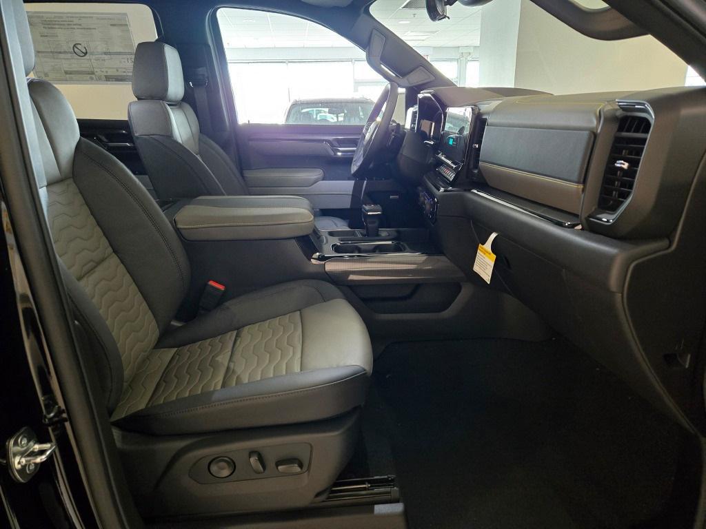 new 2026 Chevrolet Silverado 1500 car, priced at $69,900