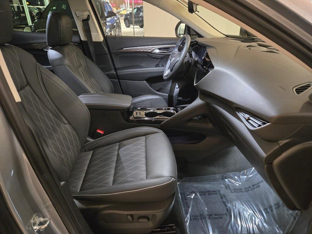 used 2023 Buick Envision car, priced at $33,595