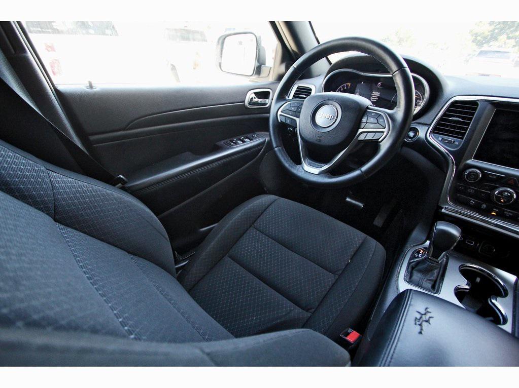used 2018 Jeep Grand Cherokee car, priced at $15,739