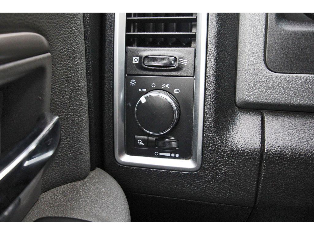 used 2020 Ram 1500 Classic car, priced at $17,878