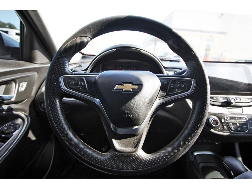 used 2022 Chevrolet Malibu car, priced at $13,518