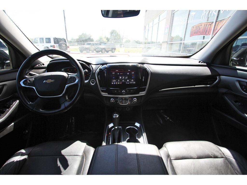 used 2020 Chevrolet Traverse car, priced at $17,169