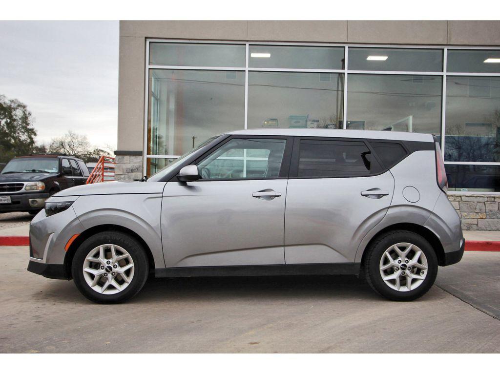 used 2023 Kia Soul car, priced at $14,618
