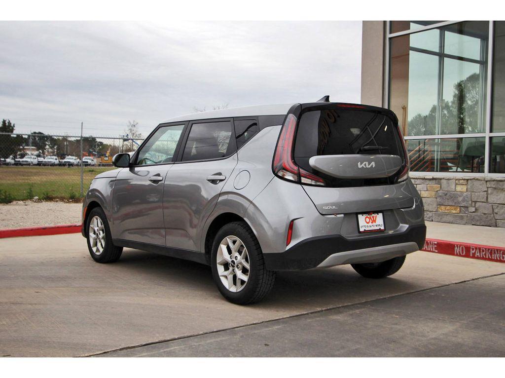 used 2023 Kia Soul car, priced at $14,618