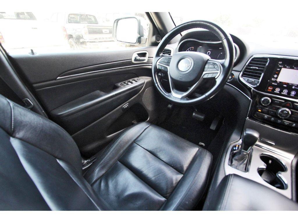 used 2021 Jeep Grand Cherokee car, priced at $18,698