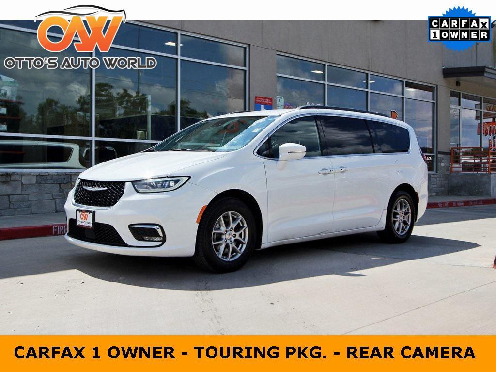 used 2022 Chrysler Pacifica car, priced at $16,439