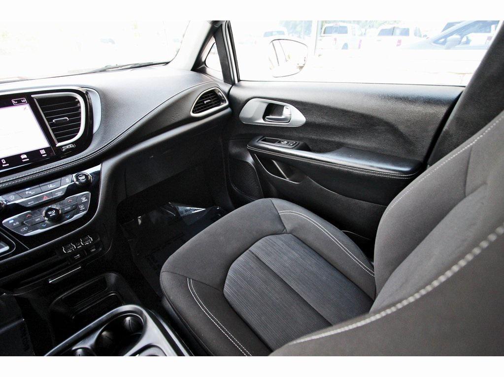 used 2022 Chrysler Pacifica car, priced at $16,439