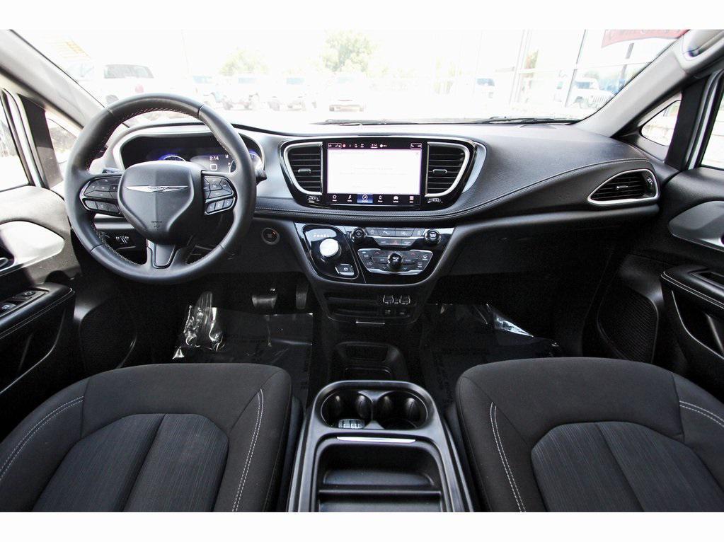 used 2022 Chrysler Pacifica car, priced at $16,439