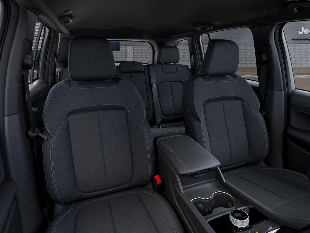 new 2026 Jeep Grand Cherokee car, priced at $37,939
