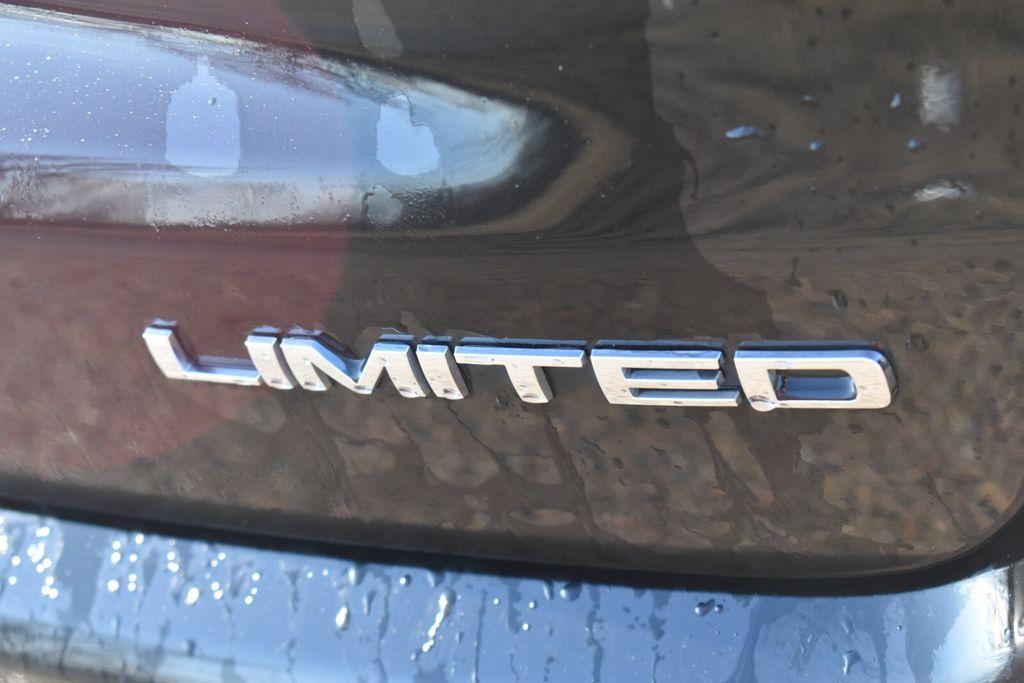 used 2018 Jeep Compass car, priced at $15,177