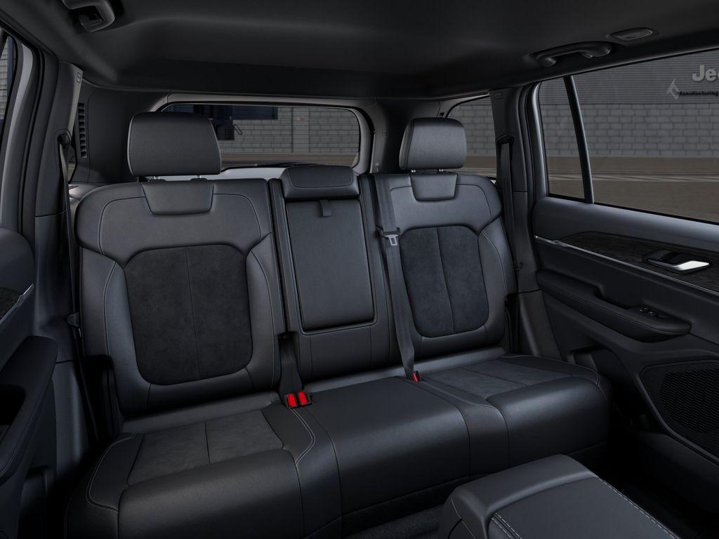 new 2026 Jeep Grand Cherokee car, priced at $42,517