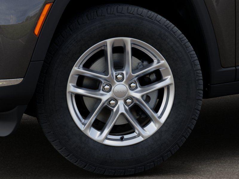new 2025 Jeep Grand Cherokee L car, priced at $35,872