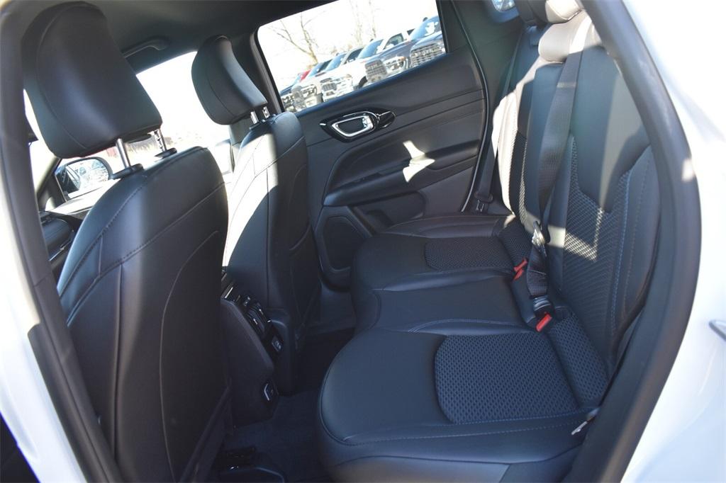 new 2026 Jeep Compass car, priced at $29,052